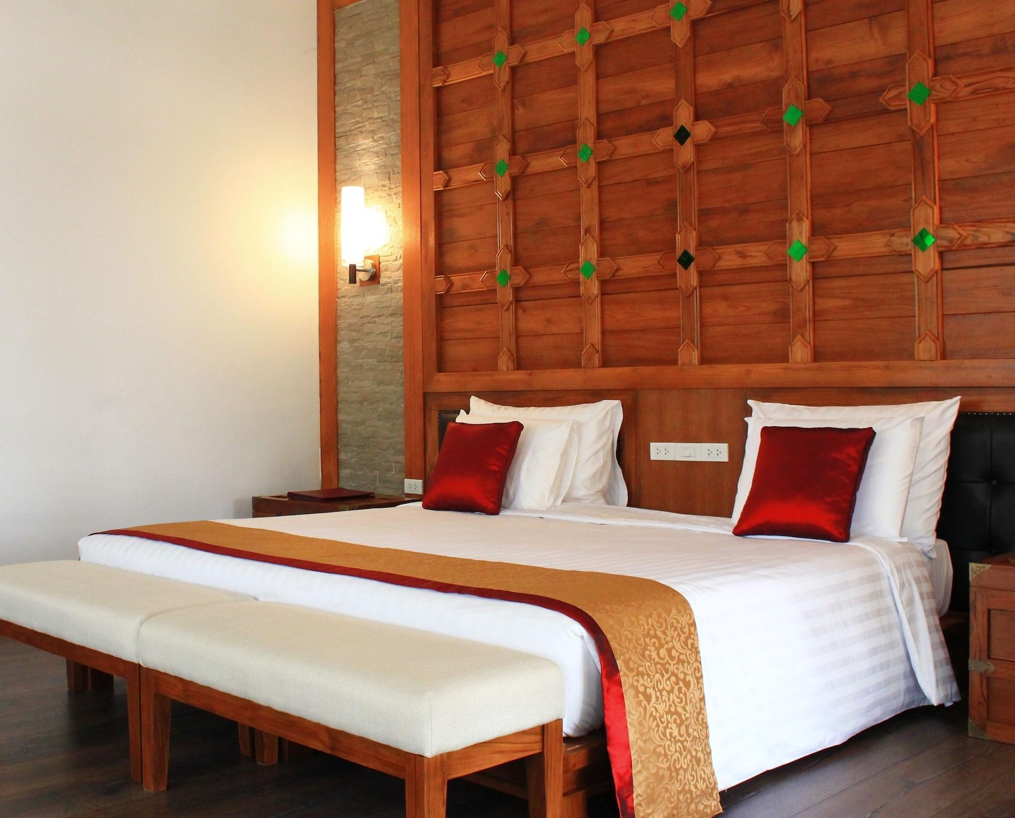 Vivo Bene Village Doi Saket Exterior foto