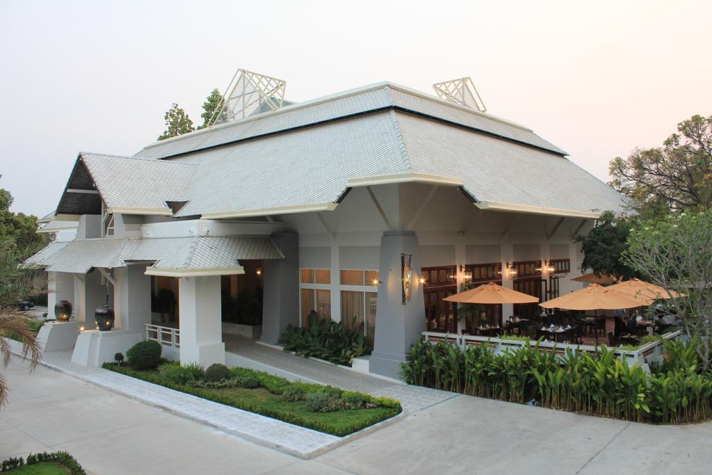 Vivo Bene Village Doi Saket Exterior foto